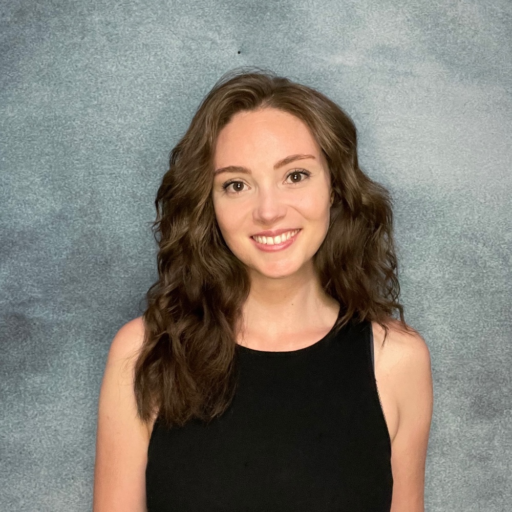 Meet your Posher, Halie